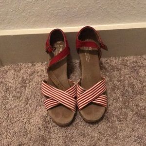 TOMS wedges!